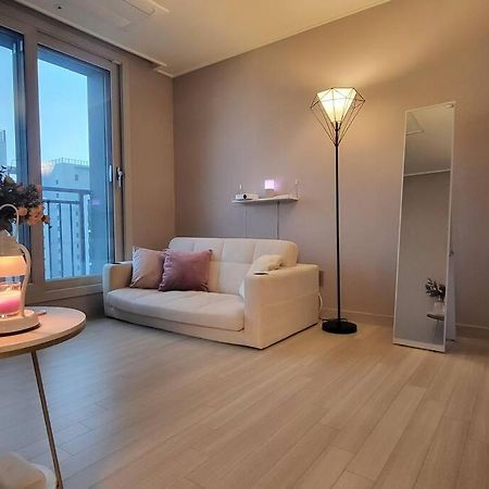 군포 House 1 Min From Geumjeong St 아파트 외부 사진